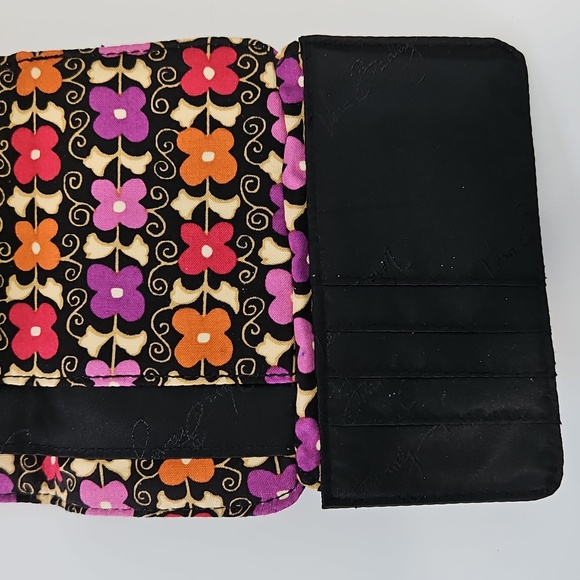 Vera Bradley Multicolored Wallett - Picture 4 of 9